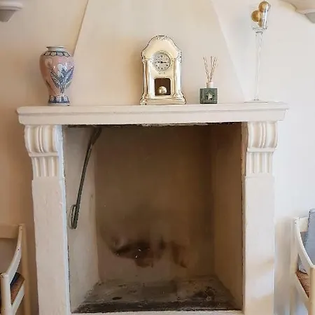 Borgo Ticino Apartment